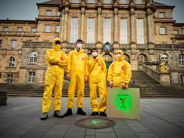 Guerillaaktion KW Rumble at the city hall_02