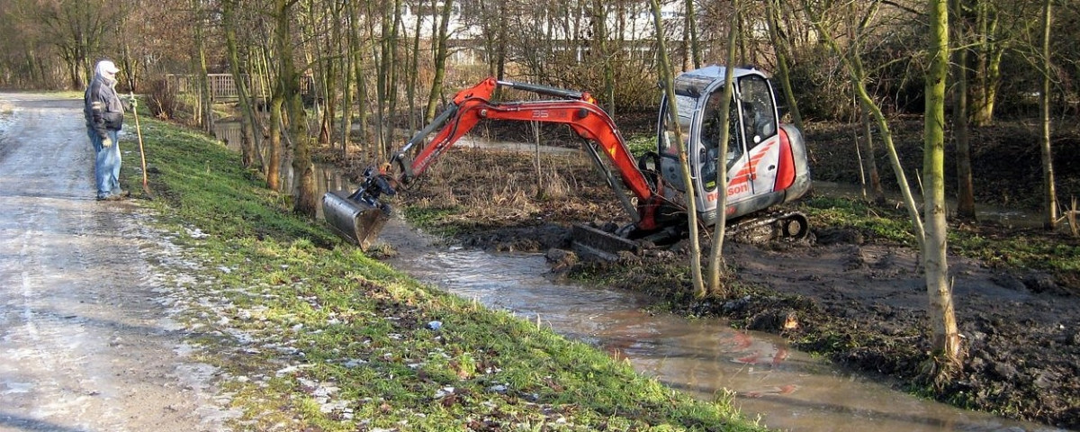 Zur Unterseite Pflege von Gewässern