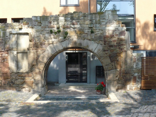 Tor Unterneustaedter Muehle.jpg